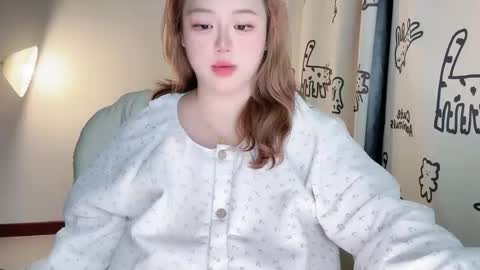 Snapshot of nanabigbobo chatting on 10.11.25 nanabigbobo online show from 10.11.25