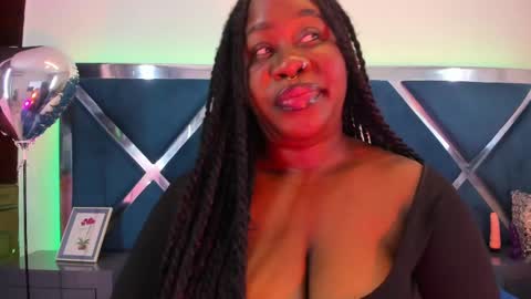 Snapshot of nanami2 chatting on 02.11.25 Nanami  online show from 02.11.25