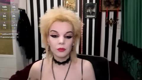 Snapshot of nancyaddams chatting on 10.26.25 Nancy online show from 10.26.25