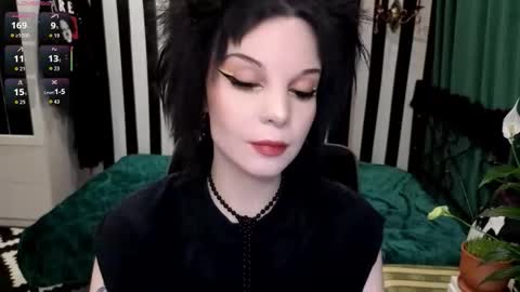 Nancy online show from 11.30.25