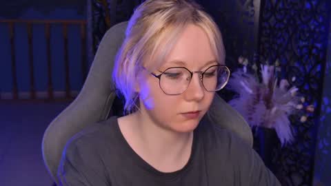 nancymartinez online show from 01.11.25
