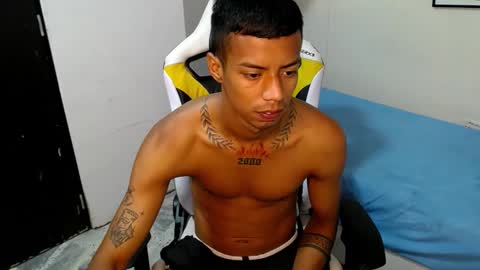 Snapshot of nando_col chatting on 11.01.25 nando_col online show from 11.01.25