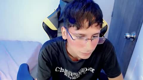 NANI online show from 11.08.25