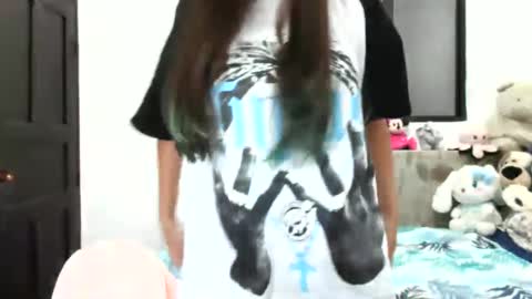 nanilux_1 online show from 09.22.25