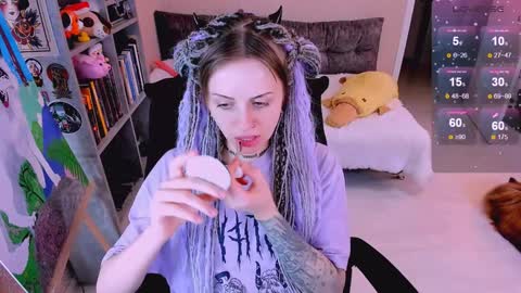 Snapshot of nanitamoore chatting on 12.06.24 Monday-Friday 12-4 AM and 6-9 AM New York time online show from 12.06.24