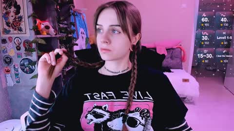 Snapshot of nanitamoore chatting on 01.26.25 Monday-Friday 12-4 AM and 6-9 AM New York time online show from 01.26.25