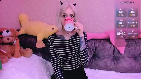 Snapshot of nanitamoore chatting on 02.02.25 Monday-Friday 12-4 AM and 6-9 AM New York time online show from 02.02.25