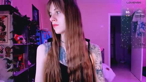 Snapshot of nanitamoore chatting on 02.26.25 Monday-Friday 12-4 AM and 6-9 AM New York time online show from 02.26.25