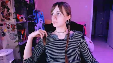 Snapshot of nanitamoore chatting on 03.01.25 Monday-Friday 12-4 AM and 6-9 AM New York time online show from 03.01.25