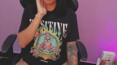 Snapshot of nany_tnt chatting on 12.07.24 NANY online show from 12.07.24