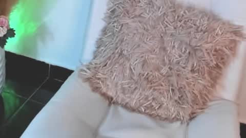 Snapshot of nany_tnt chatting on 03.01.25 NANY online show from 03.01.25