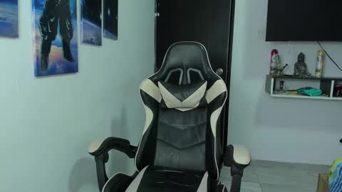 naomi_berckley online show from 09.14.25