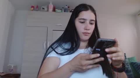 naomi_d online show from 04.27.26