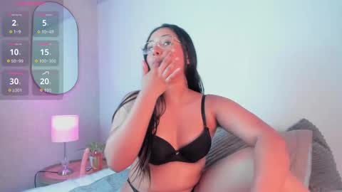 Naomi online show from 09.25.25