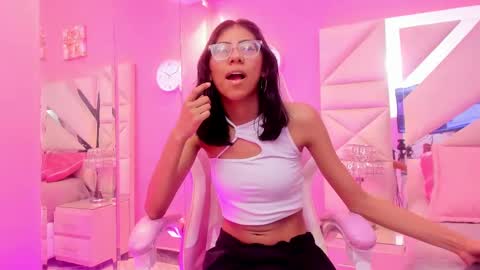 naomi_sara online show from 09.09.25