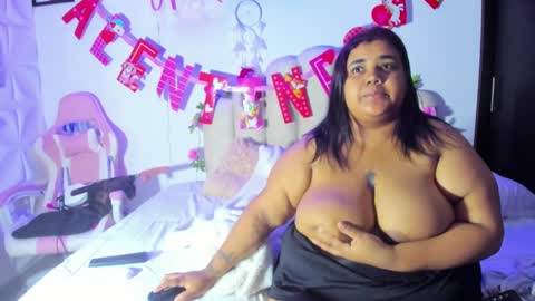    online show from 02.01.25