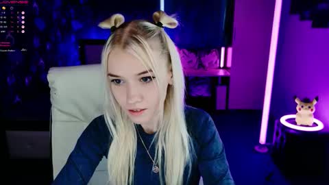 naomihita online show from 11.04.25