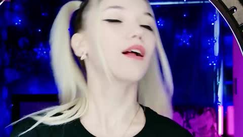 naomihita online show from 02.21.26