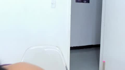 naomiiii   online show from 01.25.25