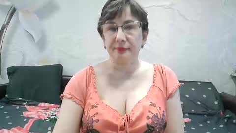 naomimolligan online show from 04.17.26