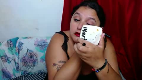 naomiquiin online show from 10.13.25