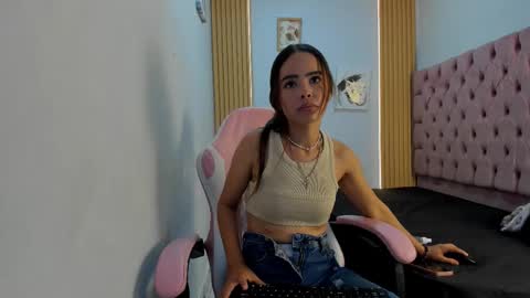 naomis_35 online show from 10.09.25