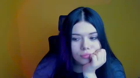 Snapshot of naomivibes chatting on 09.24.25 Naomi online show from 09.24.25