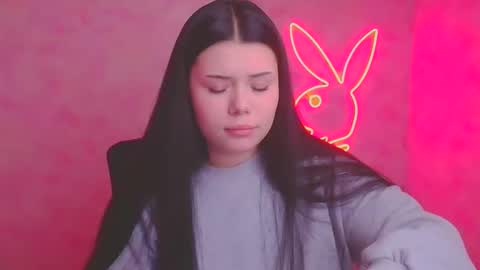 Snapshot of naomivibes chatting on 11.07.25 Naomi online show from 11.07.25