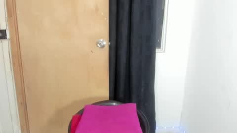 naomiwildburn online show from 03.05.25