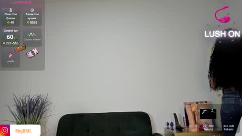 Snapshot of naomixjones1 chatting on 01.30.25 Naomi     online show from 01.30.25