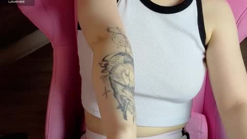 Naomi online show from 10.02.25