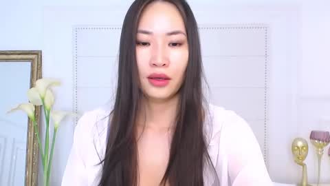 Naomi online show from 01.20.25