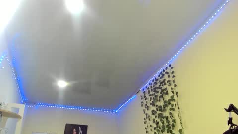 naomy online show from 12.14.24