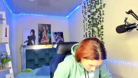 naomy online show from 01.05.25