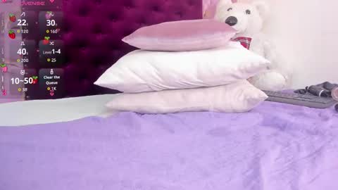 Naomy online show from 02.28.26