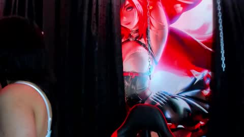 naomy  online show from 09.25.25