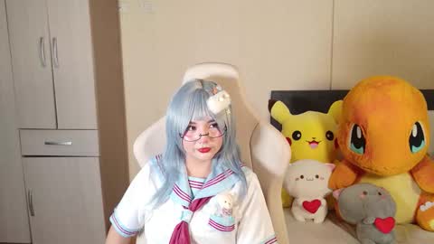 Naree online show from 11.17.25