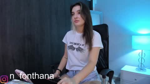 Nashly Fontana online show from 12.22.24