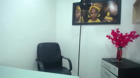 Snapshot of naslly_z chatting on 02.27.26 Naslly Z online show from 02.27.26