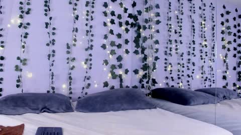 Maira online show from 01.17.25