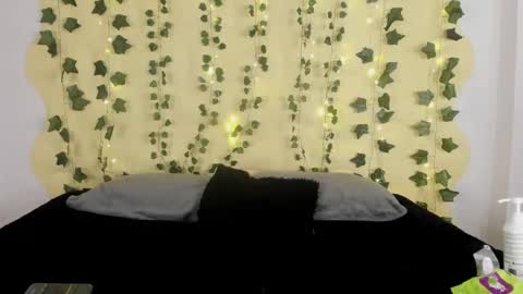 Maira online show from 02.16.25