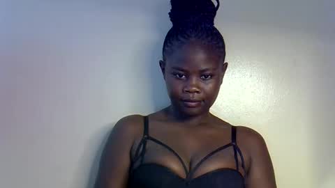 Snapshot of nasty_freakie chatting on 10.09.25 jewel online show from 10.09.25