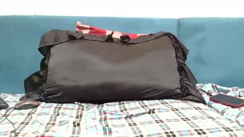 Bella online show from 03.25.26