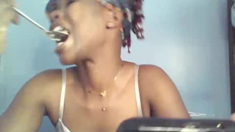 Snapshot of nastycake chatting on 09.23.25 nastycake online show from 09.23.25