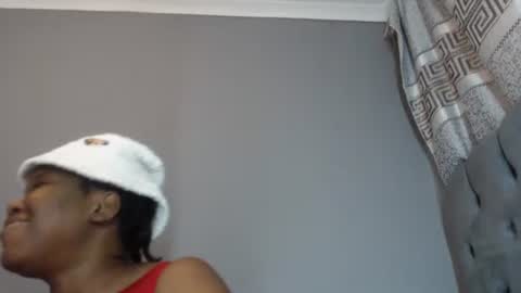 Kim online show from 11.24.25