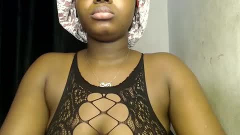 Snapshot of nastydoll9 chatting on 09.22.25 nastydoll9 online show from 09.22.25