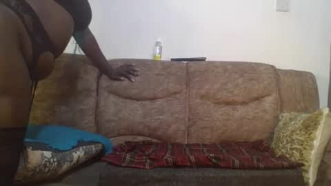 nastyessy1 online show from 09.25.25