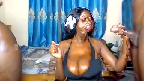 Snapshot of nastykingqueen chatting on 07.25.26 nastykingqueen online show from 07.25.26