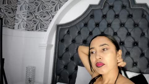 nata_santos online show from 01.10.25