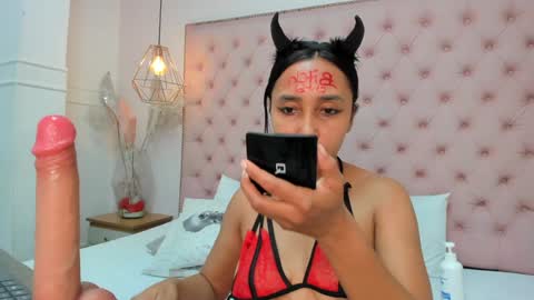 nata_santos online show from 01.22.25